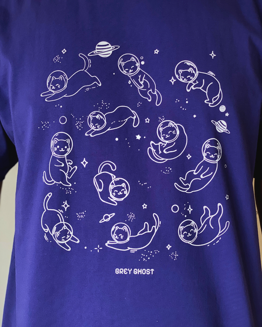 CATS IN SPACE | Unisex Comfort Oversized Tee