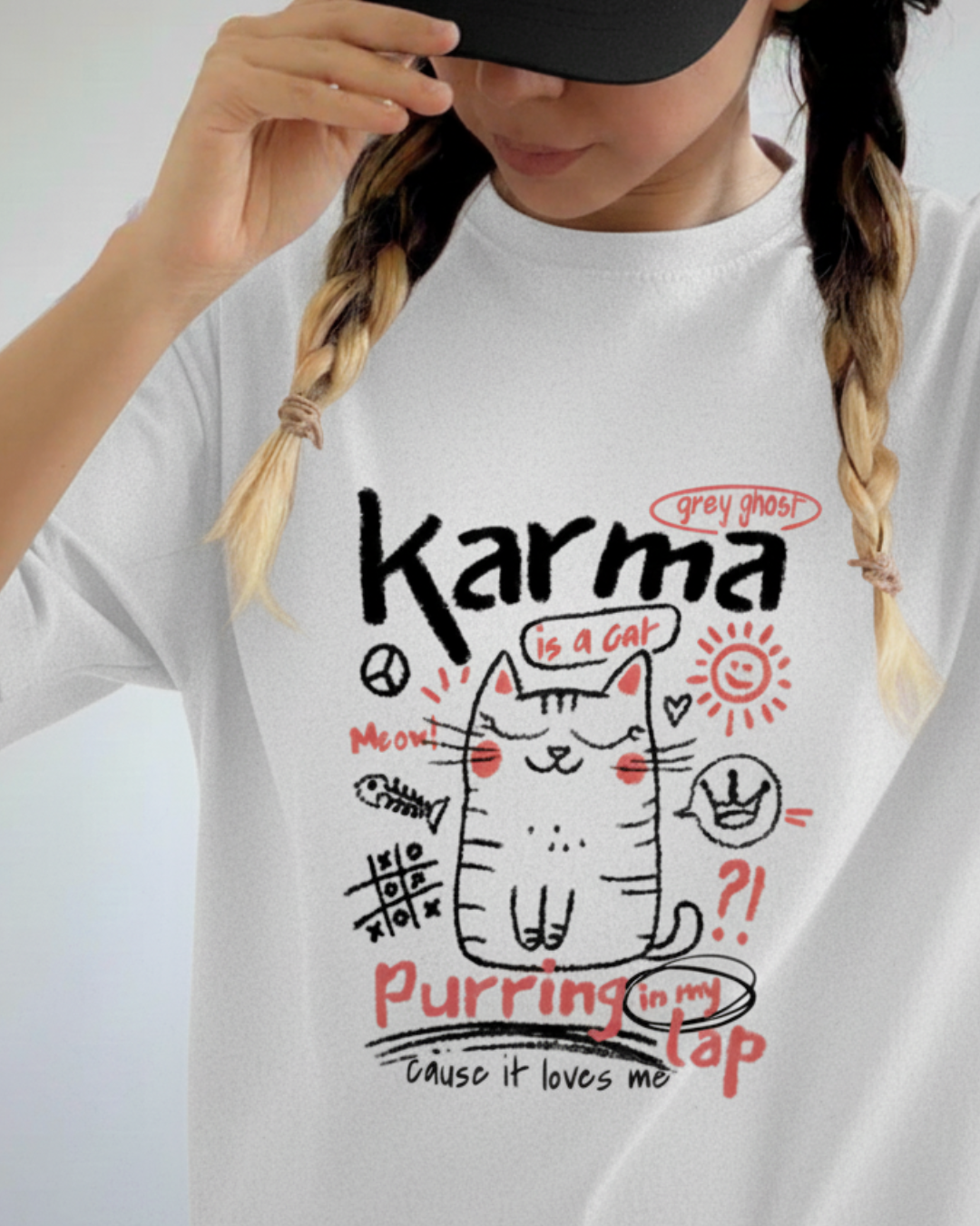 KARMA IS A CAT: TAYLOR SWIFT || Unisex Comfort Oversized Tee