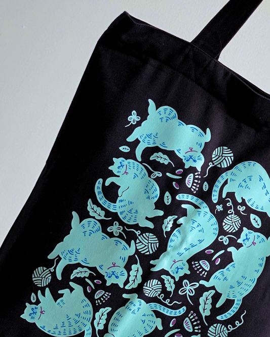 KALAMKITTY || Black Tote Bag with Zipper