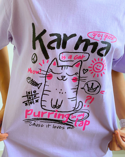 KARMA IS A CAT: TAYLOR SWIFT || Unisex Comfort Oversized Tee