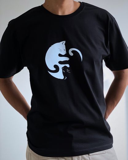 CAT YIN-YANG || Unisex Comfort Oversized Tee